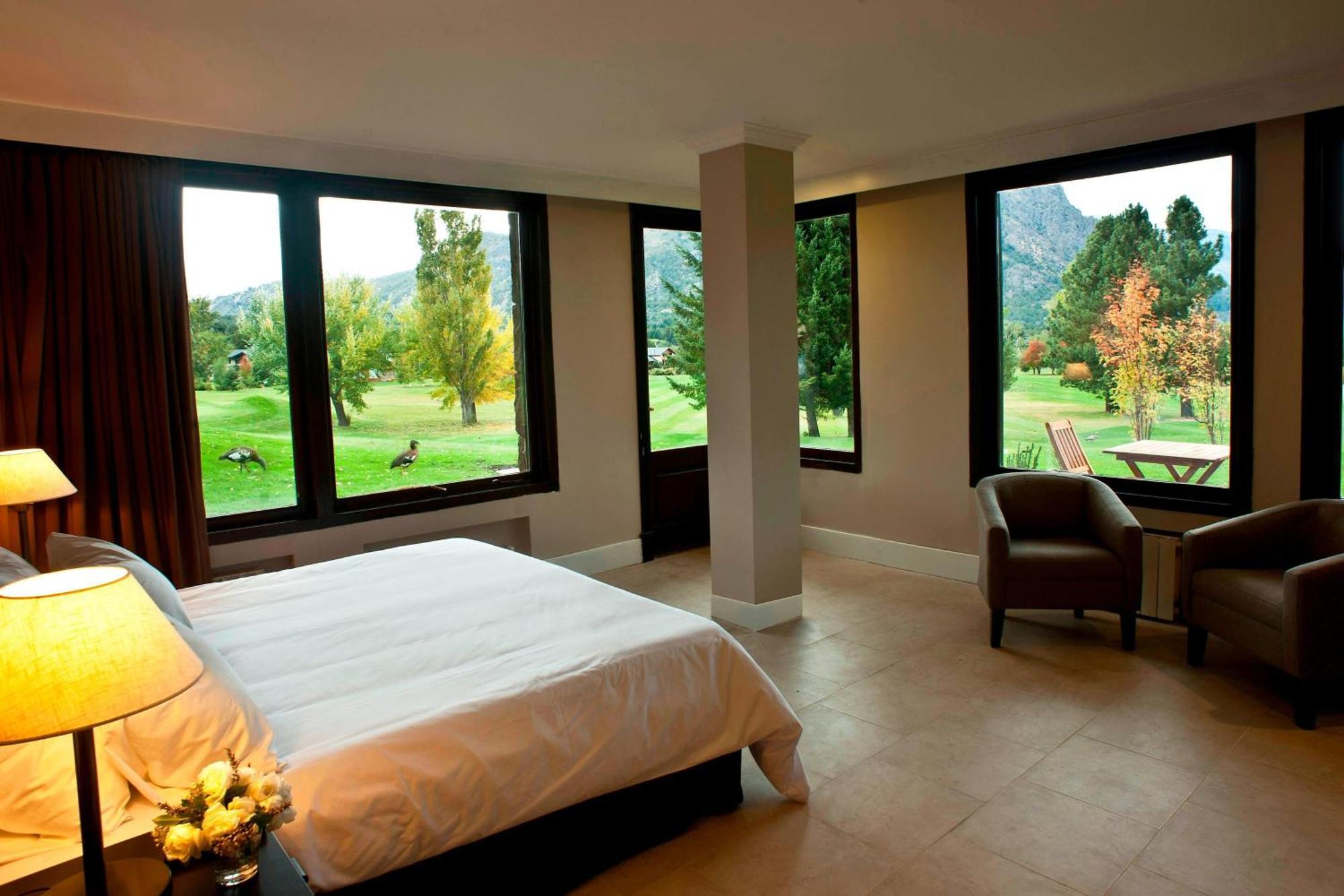 Arelauquen Lodge, A Tribute Portfolio Hotel San Carlos de Bariloche Bagian luar foto