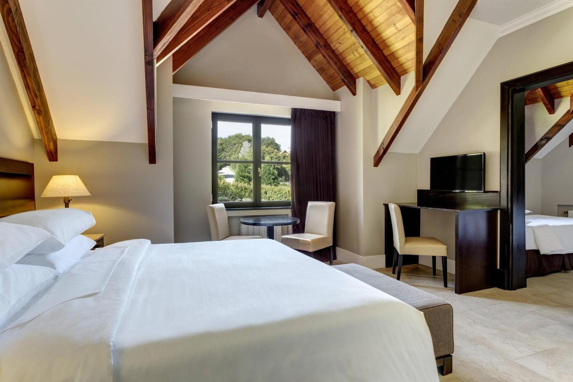 Arelauquen Lodge, A Tribute Portfolio Hotel San Carlos de Bariloche Bagian luar foto